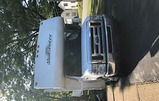 Getaway on Wheels RV-queen bed and slideout