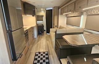 Brand New 2025 Sunseeker w/ FREE RIDE UPON RETURN
