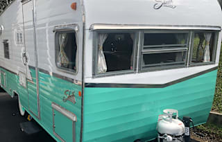 2015 Shasta Airflyte19