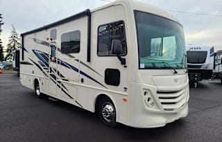 2021 Fleetwood Flair 28A - Fully Stocked