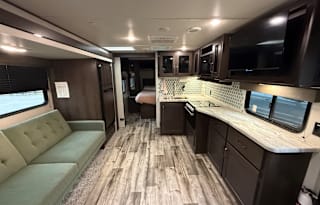 The Cozy Cruiser Pet Friendly RV Rental