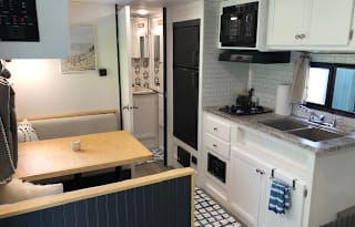2019 Remodeled Camper! 2 Week Minimum Rental