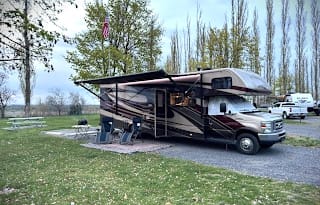Glamping in Style with "Vicki", our 2017 Forester!