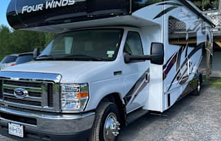 2022 Thor Motor Coach Four Winds 31E