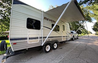 2011 Shasta Revere - “the Sleep Machine”