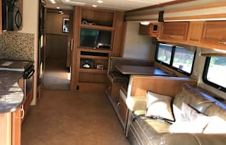 5 Stars and Fit for a King-2015 Bounder Classic