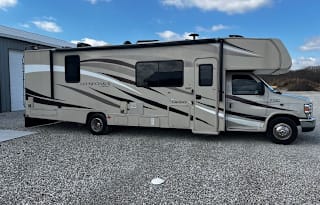 Max Mileage, Off Grid Solar, sleeps 8, 2 slides;