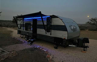 2022 Grey Wolf 26DJSE