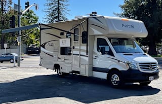 Mercedes Sprinter W/Slide - Rusty's RV Adventure