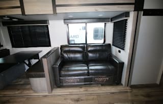 2021 Keystone Outback Ultralite 302UBH