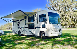 Horse Show Ready with A Wheel Vacation!