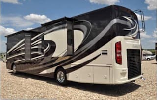 Luxury 2017 Berkshire Motorhome Getaway