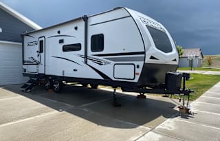 2021 KZ Connect 27’ Bunkhouse