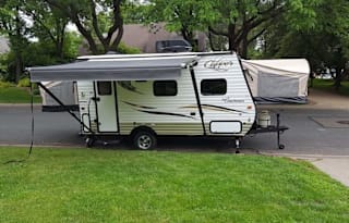 2015 Coachman 16 rbd clipper