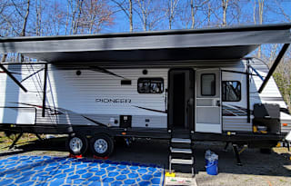 "Lola" the Heartland Pioneer 280BH