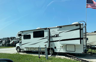 2023 EAST TO WEST Entrada 2900DS