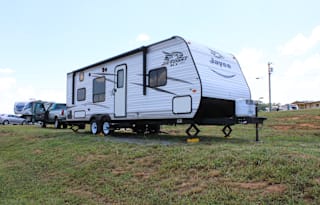 Sleeps 10, Pet Festivals Boondocking BUNKHOUSE