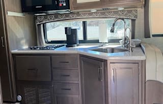 2021 Thor Chateau