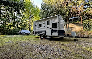 Freshly Renovated Lightweight Travel Trailer