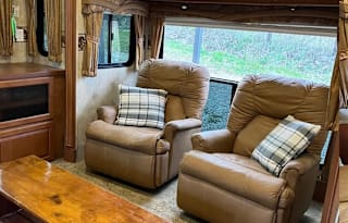 2010 Jayco Designer 37RLQS