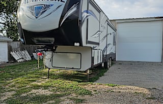 2018 Keystone RV Avalanche 301RE