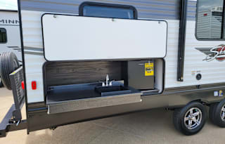 2022 Shasta RVs Oasis 25RS