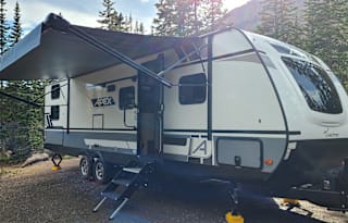 2021 Coachmen 289TBSS Family Camper