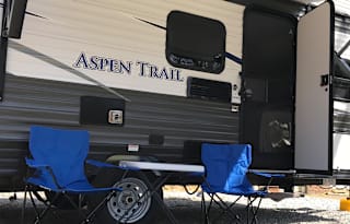 BunkHouse*SmallSUVtowable*sleeps5~FULLY STock