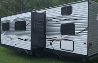 Mojo's 2017 Dutchmen Coleman Lantern Series