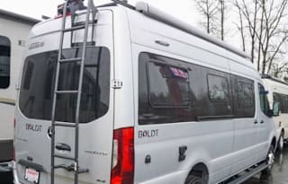 2020 Winnebago Boldt 70BL 4x4