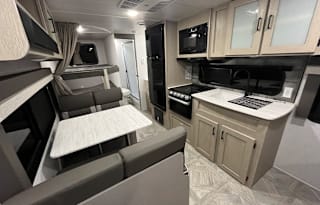 2023 Forest River RV Wildwood X-Lite 261BHXL