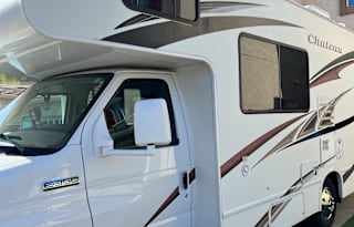 2013 Thor Motor Coach Chateau 23U