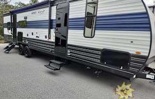 2024 Forest River RV Cherokee Grey Wolf 29QB