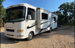 2007 Four Winds RV Hurricane 31D