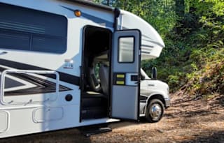 The White Pearl is Perfect for a Family Adventure!