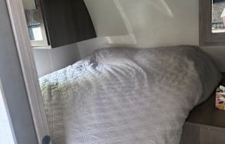 2021 PrimeTime Avenger Bunkhouse