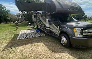Luxury on wheels master on sweet bath and a half