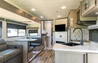 Coleman| Driftwood RV