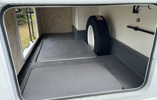 2012 Winnebago Chalet WF231CR