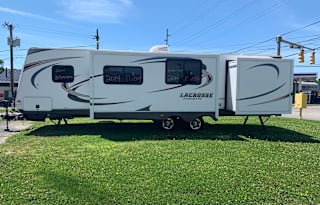 2014 Lacrosse M-318
