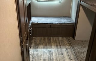 2019 Keystone RV Hideout 318LHS