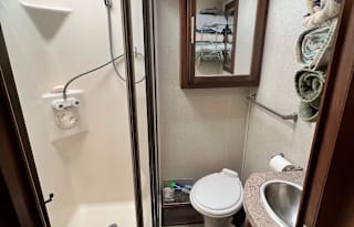 2018 Forest River Georgetown HAL857