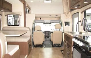 2019 Mercedes Thor  Chateau Sprinter 24BL