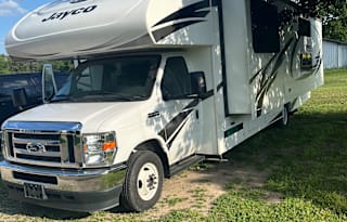 The Snackwagon 5000 — Big Fun on Wheels!