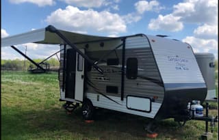 2018 KZ Sportsmen Classic 151RB