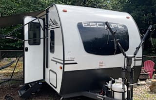 2022 KZ Escape Hatch M-17