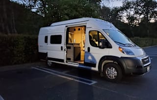 GunniVan - 2021 Winnebago Solis 59PX