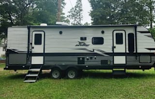Beautiful Bessie: 2023 Jayco Jay Flight 263RBS