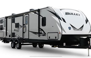 Page’s Pet-friendly, Kid-approved RV Rental