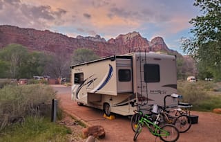 Spacious, Fully Loaded 24ft Motorhome